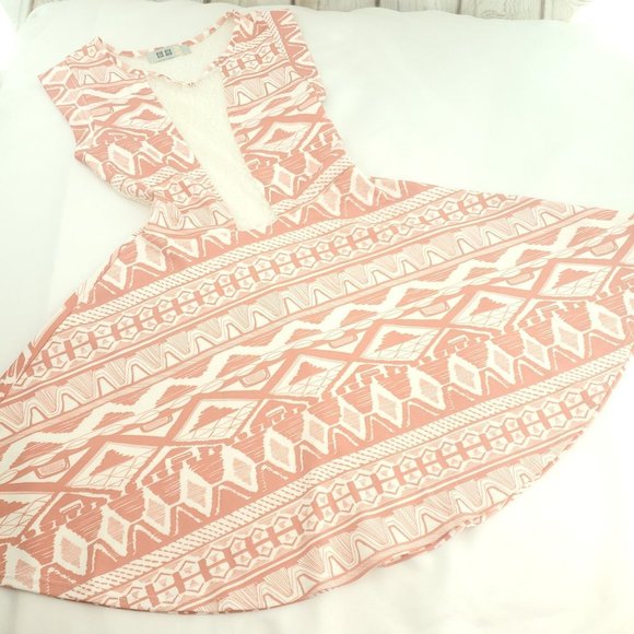 Sis Sis Womens Coral Cream Lace Aztec Print Fit And Flare Skater Dress Sz Small - Picture 6 of 15